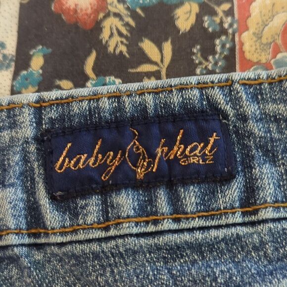 Baby‎ Phat girls vintage denim capris with gold sequins size 12 - Picture 6 of 7